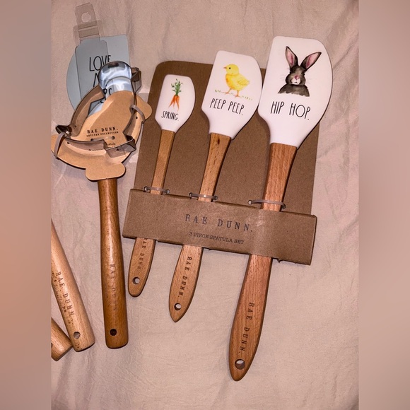 Easter Baking + Decor Bundle – Rae Dunn - Picture 3 of 4